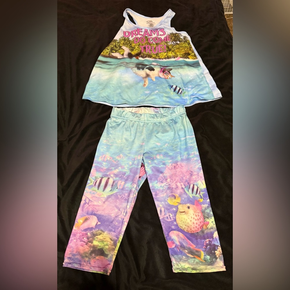 Size 12 like New PJ Set The pants Are Super Soft with a cottony Shirt SO CUTE!